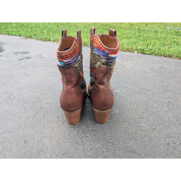 Bandolino Womens BDZAMEN Multicolor Woven Leather Ankle Boots 7M Aztec Western - Picture 4 of 8